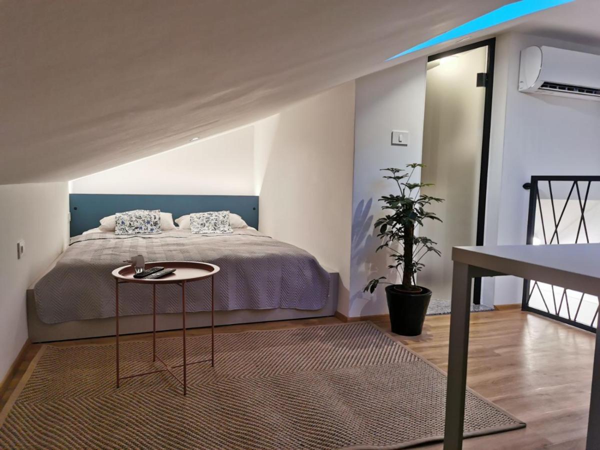 Rainbow Apartment, Копер Екстер'єр фото
